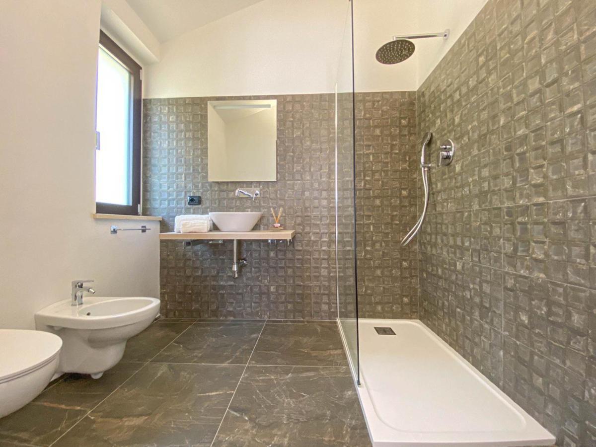 Relais Ruggiero Bed & Breakfast Le Castella  Exterior photo